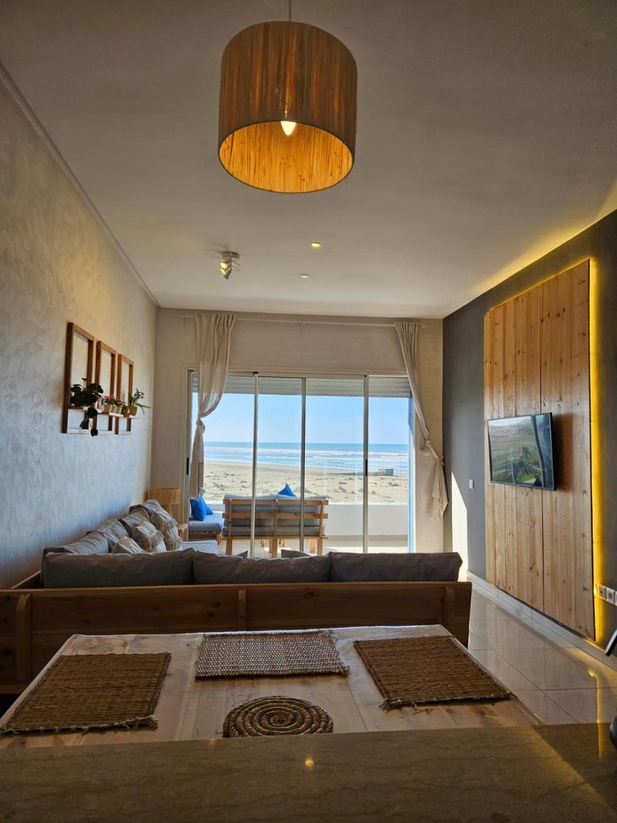 Sidi Rahal Blue View, Beachfront Wide Seaview With Pool 외부 사진