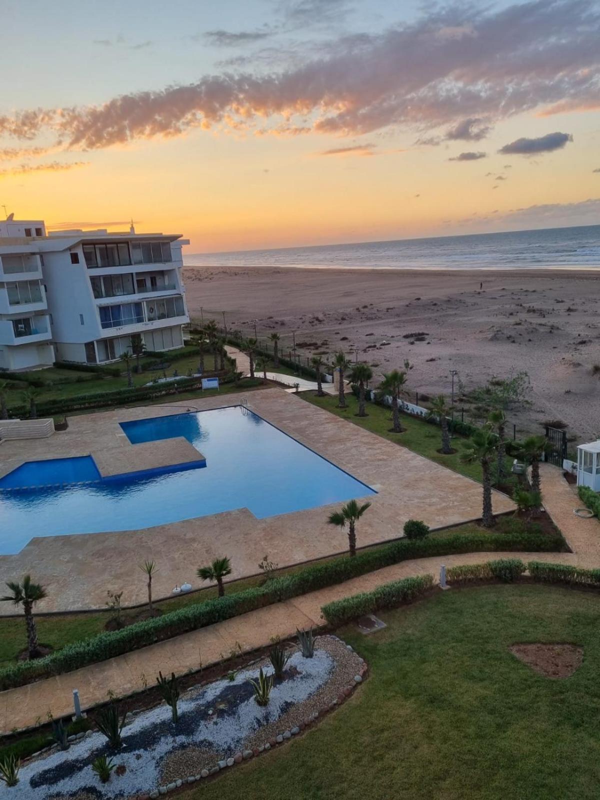 Sidi Rahal Blue View, Beachfront Wide Seaview With Pool 외부 사진